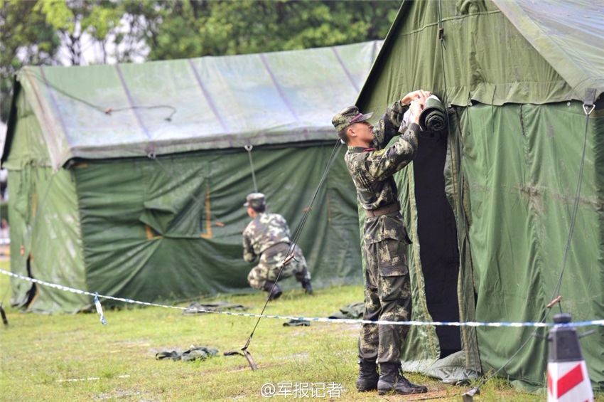 内江军用充气大型帐篷